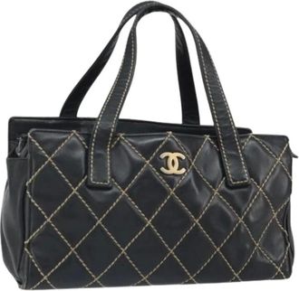 Chanel Pre-owned Handbags, female, Black, Size: ONE SIZE Pre-owned Vintage Handbag