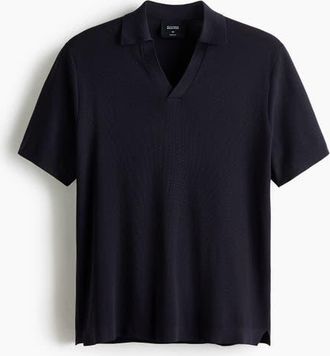 H&M Cooling Regular Fit Knitted Polo Shirt in Navy Blue at Nordstrom, Size X-Small