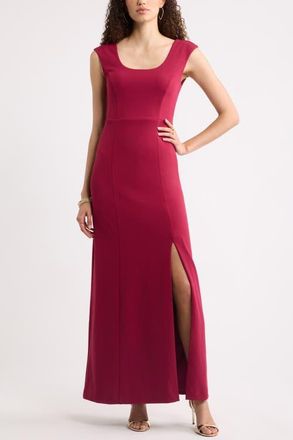 Chelsea28 Scoop Neck Seamed Maxi Dress in Burgundy Beet at Nordstrom, Size Xx-Small