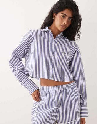Calvin Klein Camicia corta in popeline blu a righe con logo in coordinato