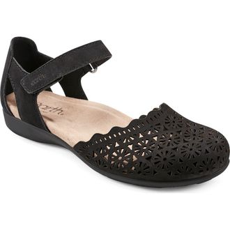 Earth Bronnie Flat in Black at Nordstrom, Size 7.5
