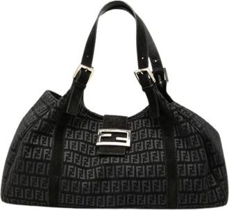 Fendi Pre-owned Shoulder Bags, female, Black, Size: ONE SIZE Pre-owned Suede Shoulder Bag