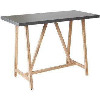 Beliani Tavolo da giardino in cemento 140 x 70 cm Giardino Patio Grigio Piano in fibra di cemento Gambe in legno chiaro Talamone