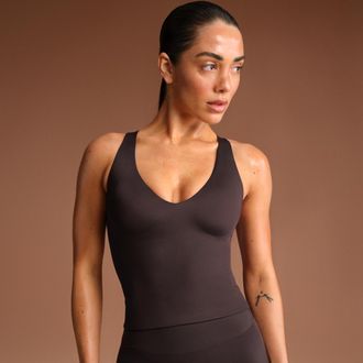 Nike Womens SKIMS Shine V-Neck Tank Top in Brown | SLSLS8621W-PHO