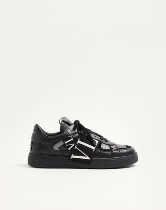 Valentino Garavani Low-Top Calfskin Vl7N Sneaker With Bands