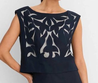 Nic+Zoe Antibes Linen Cut Out Top In Dark Indigo