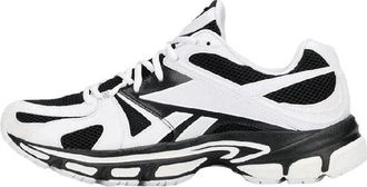 Reebok Vetements Spike Runner 200 White Black SS20SN008-1371