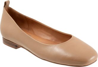 Softwalk Kiris Flat in Beige at Nordstrom, Size 10.5