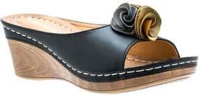 Good Choice Shoes Sydney Floral Platform Wedge Sandal in Black at Nordstrom Rack, Size 6.5