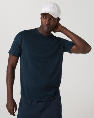 Vuori Clothing Short Sleeve Viewpoint Performance T-Shirt 2.0 | Storm Blue | Medium