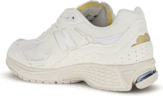 New Balance Unisex Sneakers 2002r White Upper: Other Fibres Trainers