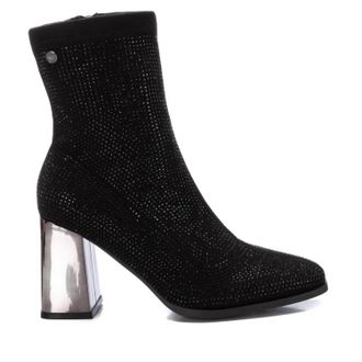 Xti Womens Casual Suede Booties In Black