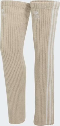 adidas Originals Adiluna season 2 x jennie scaldamuscoli al ginocchio in bliss / white-Grigio