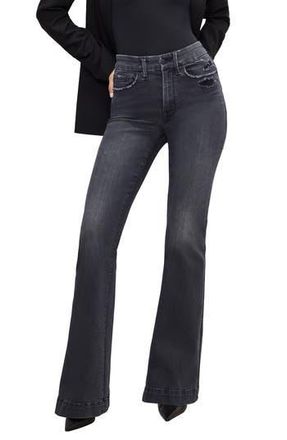 Good American Always Fits Good Legs Flare Jeans in Black325 at Nordstrom Rack, Size 28-32