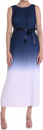 Frank Lyman Design Pleated Sleeveless Dress With Ribbon Style In Navy & Off White