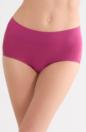 Wacoal Feeling Flexible Briefs in Raspberry Coulis at Nordstrom, Size Xx-Large