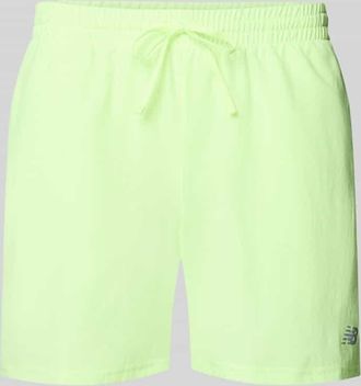 New Balance Shorts mit elastischem Bund und Logo in Neon Gelb, Gr&ouml;&szlig;e XXL