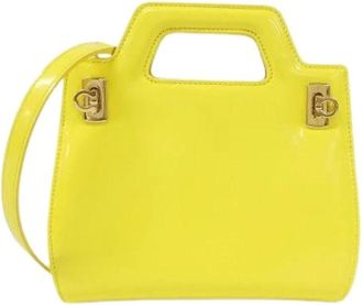 Ferragamo Pre-owned Handbags, female, Yellow, Size: ONE SIZE Pre-owned Calf Shoulder Bag
