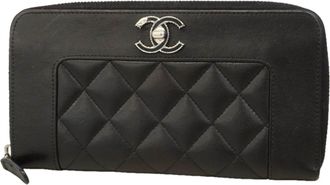 Chanel Black Leather Long Wallet (Bi-Fold) (Pre-Owned)