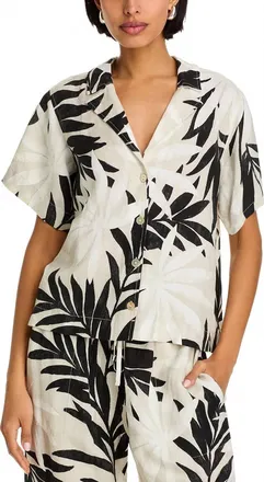 Bella Dahl Short Sleeve Flowy Button Top In Natural