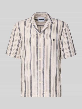 Review Relaxed Fit Freizeithemd mit Logo-Stitching in Offwhite, Gr&ouml;&szlig;e XS