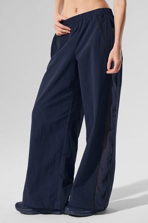 Alo | High-Waist Origin Wide Leg Track Pants in Navy/Black, Size: Medium