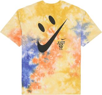 Nike Mens Nike Sportswear Tie Dye Smiling Face Printing Loose Short Sleeve Orange T-Shirt DX7849-819