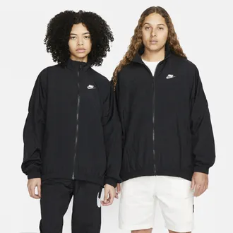 Nike Womens Nike Sportswear Essential Windrunner Woven Jacket in Black | DM6185-010
