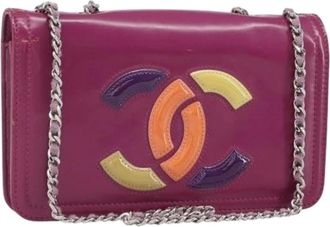 Chanel Pre-owned Shoulder Bags, female, Purple, Size: ONE SIZE Pre-owned Leather Shoulder Bag