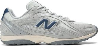 New Balance Unisex 204L en Gris/Beige, Cuero, Talla 37.5