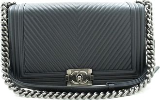 Chanel Boy Grey Leather Shoulder Bag (Pre-Owned)