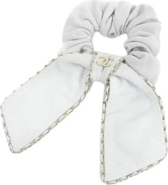 Chanel Pre-owned Accessories, female, White, Size: ONE SIZE Pre-owned Leather Scrunchie