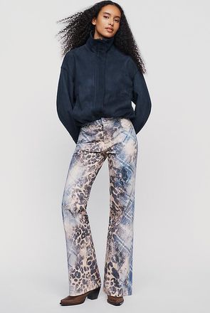 Pilcro Essential Mid Rise Flare Jeans