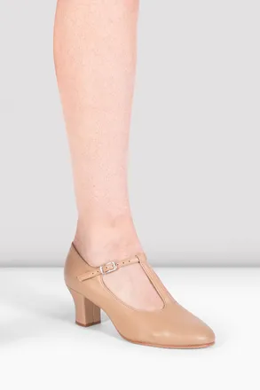 Bloch Ladies Roxie Character Shoes, Tan Synthetic Leather