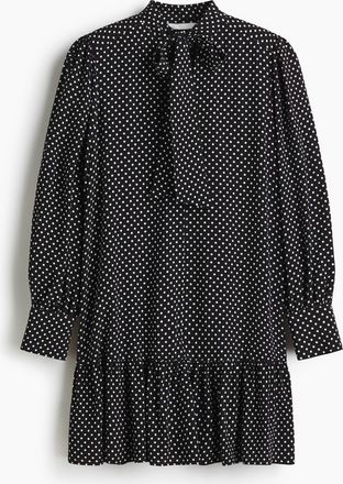 H&M Tunikakleid mit Schleifenkragen - Schwarz