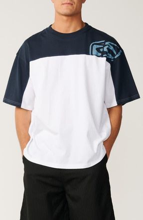 Rip Curl Archive Thrashed Cotton Graphic T-Shirt in White at Nordstrom, Size Xx-Large