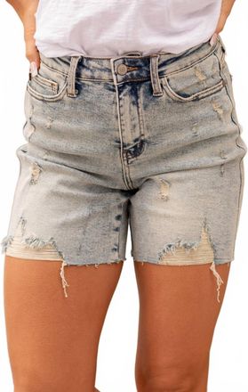 Judy Blue Distressed Boyfriend Shorts In Light Blue Wash
