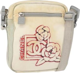 Chanel Pre-owned Cross Body Bags, female, White, Size: ONE SIZE Pre-owned Vintage Nylon Shoulder Bag