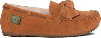 Cloud Nine Womens Scarlet Sheepskin Moc In Chestnut