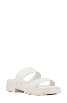 Olivia Miller Tempting Platform Slide Sandal in White at Nordstrom Rack, Size 7