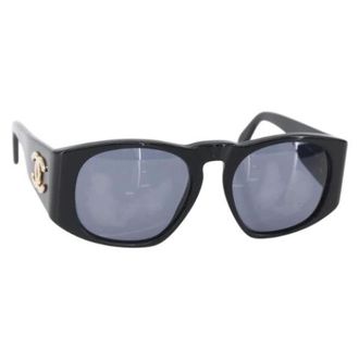 Chanel Pre-owned Accessories, female, Black, Size: ONE SIZE Pre-owned Plastic Sunglasses