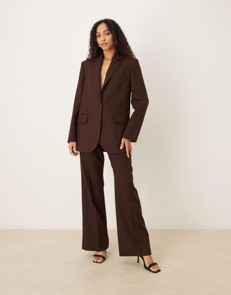 Mango Capsule - Pantaloni sartoriali marroni con piega sul davanti in coordinato-Marrone