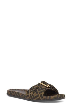 Women's Fendi Sandals - up to −51% | Stylight Women's Fendi Sandals - up to −51% | Stylight