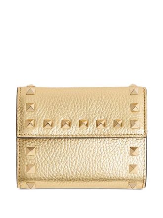 Valentino Garavani Rockstud trifold wallet - women - CALFSKIN/Calf Leather - One Size - Gold