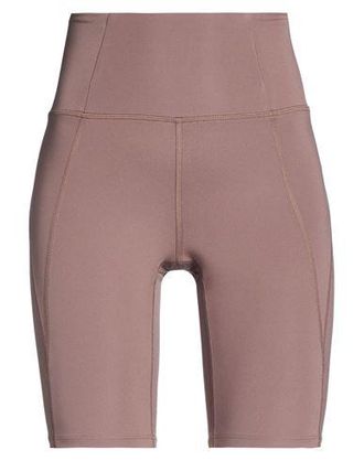 Girlfriend Collective PARTES DE ABAJO - Pantalones cortos y bermudas en YOOX.COM