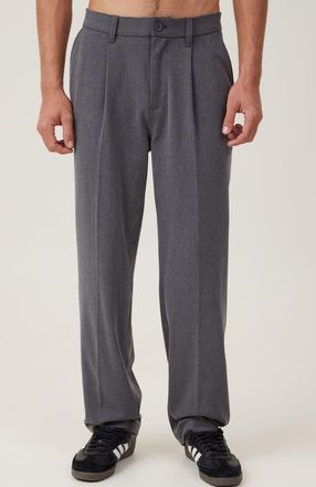 Cotton On Mens Relaxed Pleated Pant in Charcoal at Nordstrom, Size 26