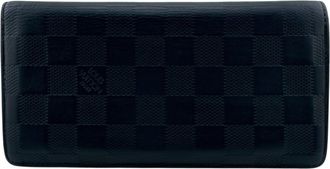 Louis Vuitton Navy Leather (Pre-Owned)