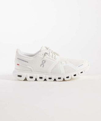 On Cloud 6 sneakers bianche per tutto il giorno-Bianco