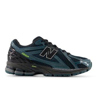 New Balance Unisex U1906R in Verde/Nero, Sintetica, Taglia 40.5