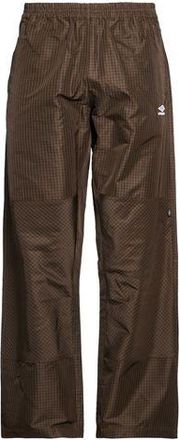 Umbro BOTTOMWEAR - Pantaloni su YOOX.COM